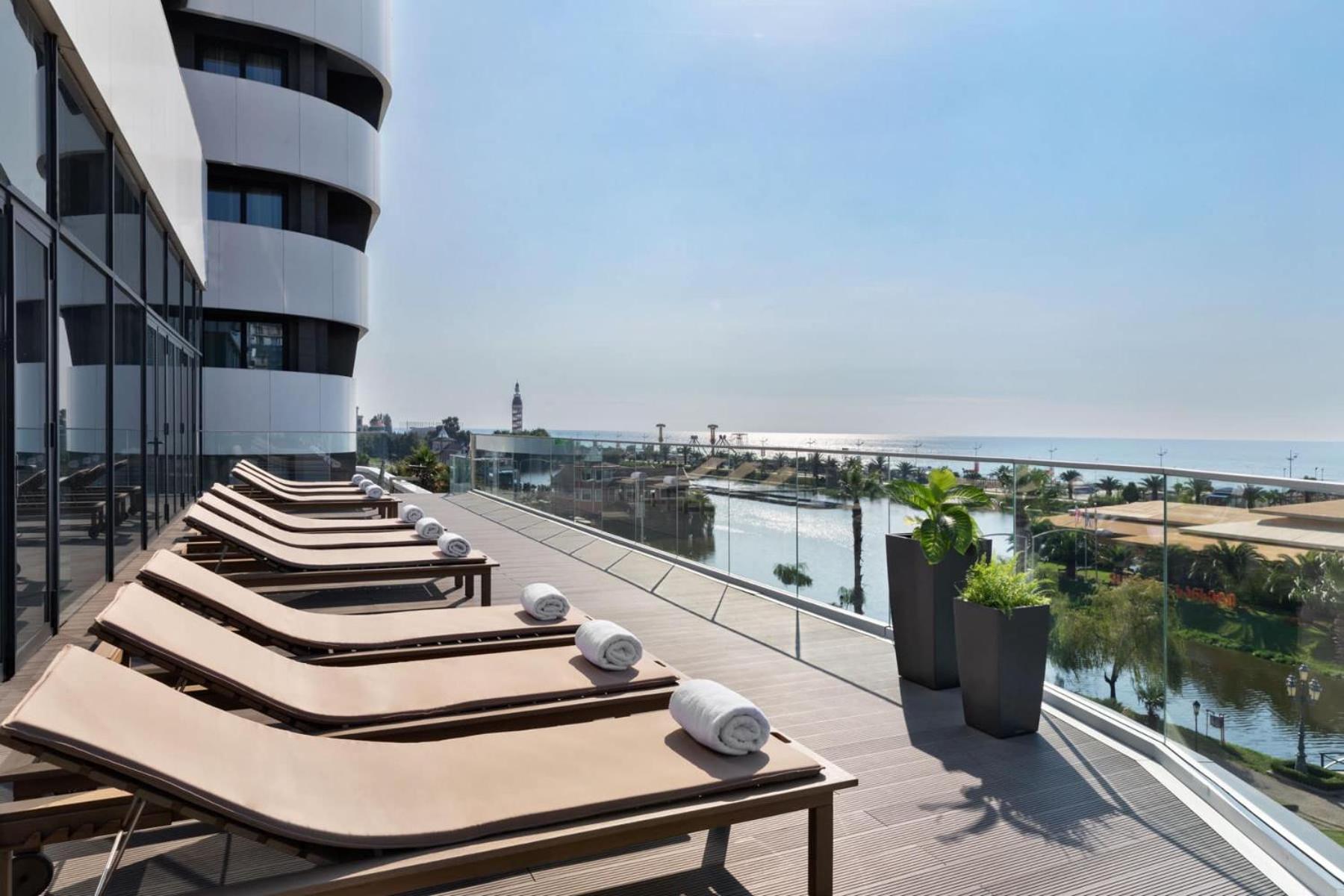 Batumi Continental Apartments Exteriör bild